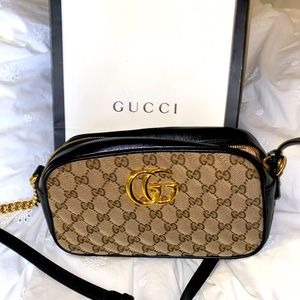 Gucci GG Marmont Small Crossbody Bag